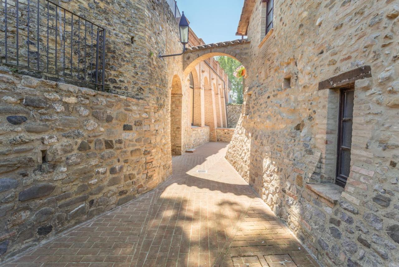 Gh Borgo Pulciano Agriturismo Montone  Eksteriør bilde