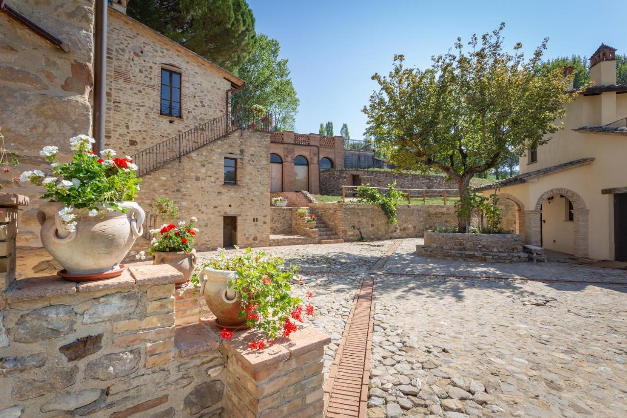 Gh Borgo Pulciano Agriturismo Montone  Eksteriør bilde