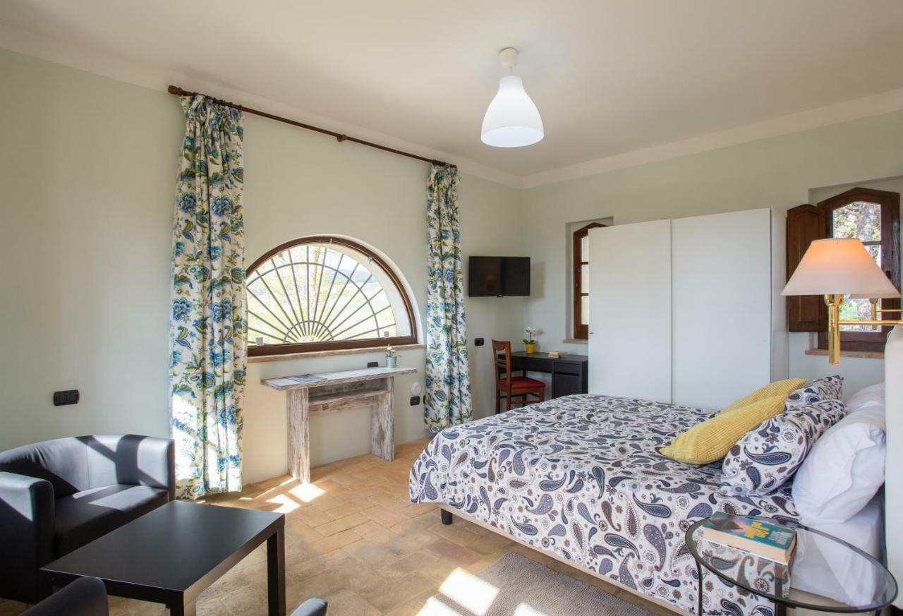 Gh Borgo Pulciano Agriturismo Montone  Eksteriør bilde