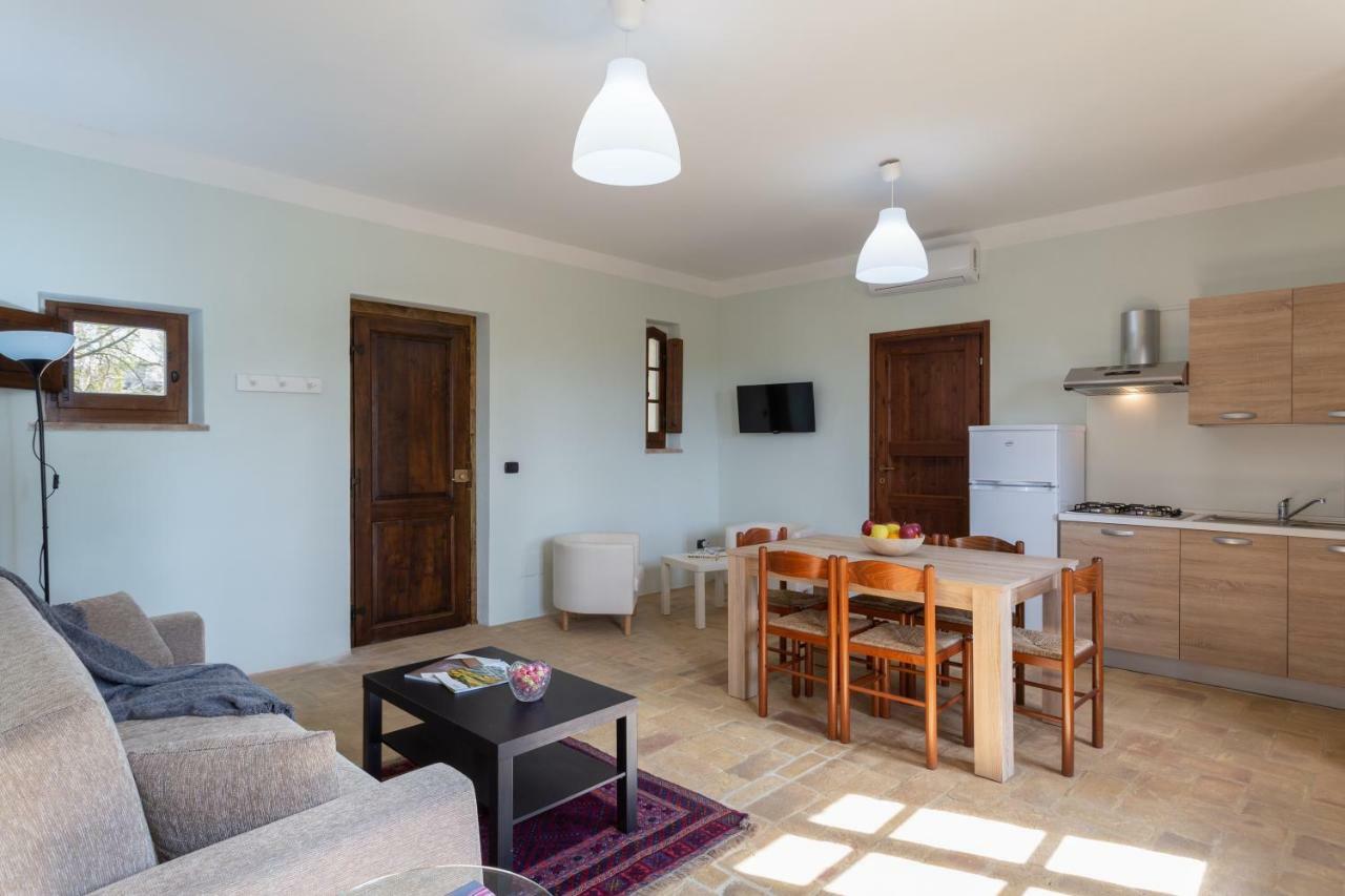 Gh Borgo Pulciano Agriturismo Montone  Eksteriør bilde