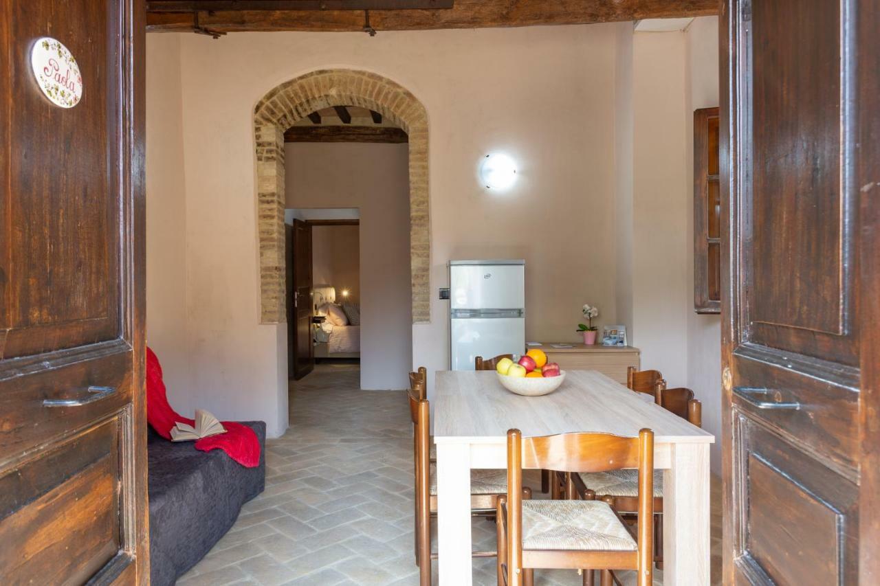 Gh Borgo Pulciano Agriturismo Montone  Eksteriør bilde